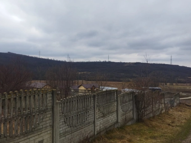Teren - Valea Adanca